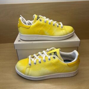 Adidas Pharrell Williams Hu Holi Stan Smith AC7043 Men Size 4 Women’s 5.5 Yellow